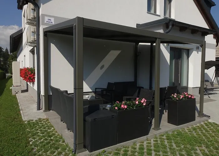 Apartmaji Anita Apartment Begunje pri Cerknici