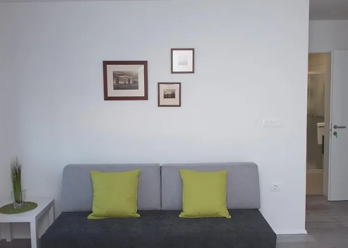 Apartmaji Anita Begunje pri Cerknici